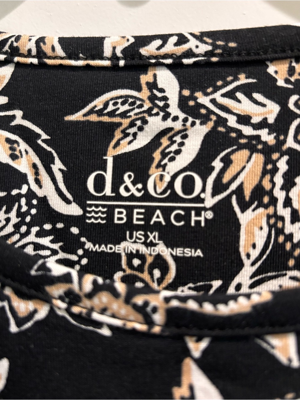 d&co Beach Black Floral Tunic Top Women’s XL 3/4 Sleeve Stretch New - Picture 4 of 5